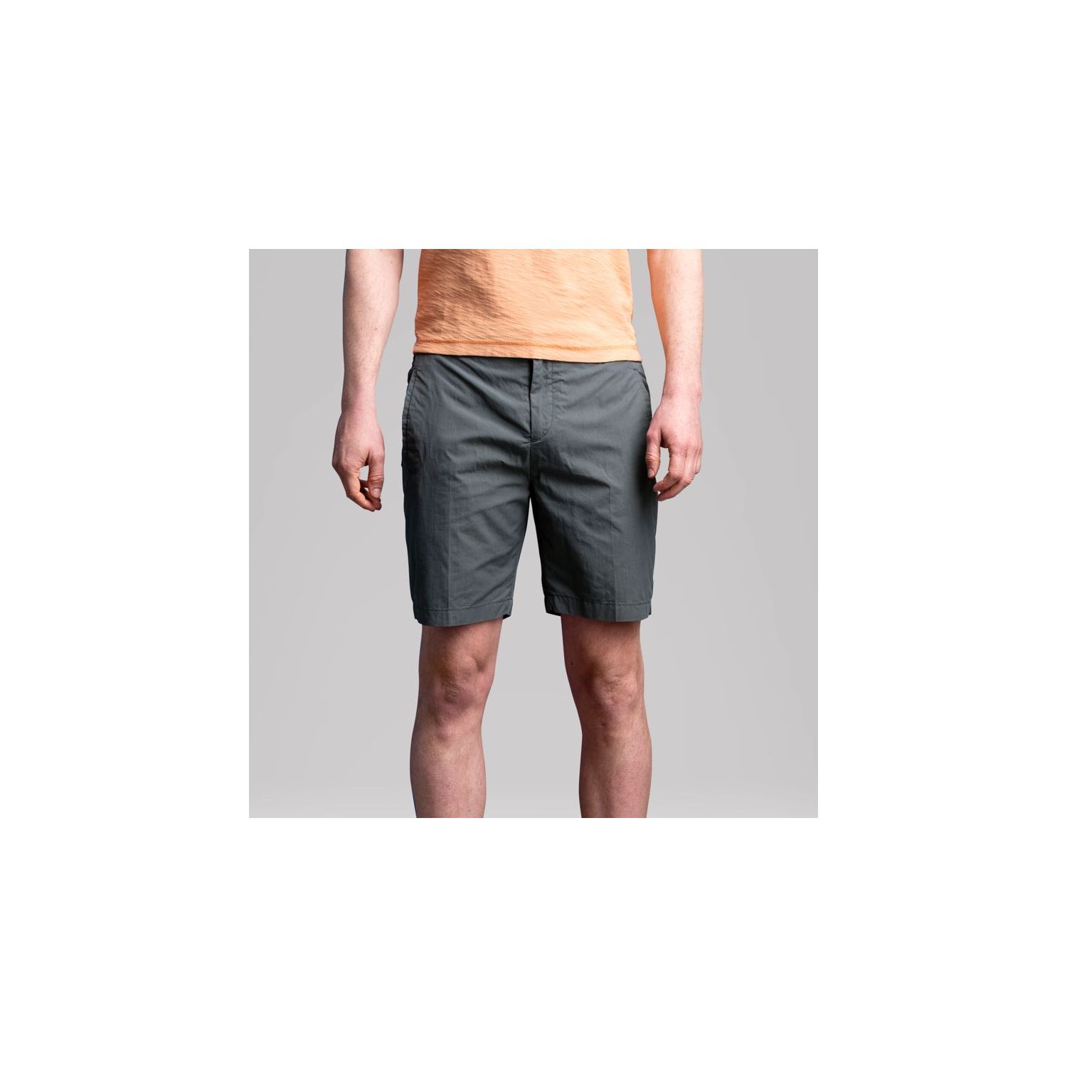 Cast iron chino short hybrid antracite